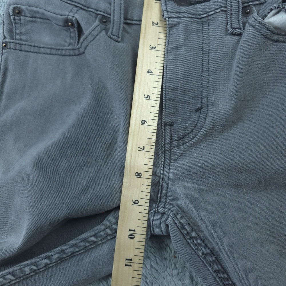 Levis 511 Jeans Mens 29x30 Gray Slim Tapered Charcoal Wash Denim Tag 29x32 - Picture 11 of 14